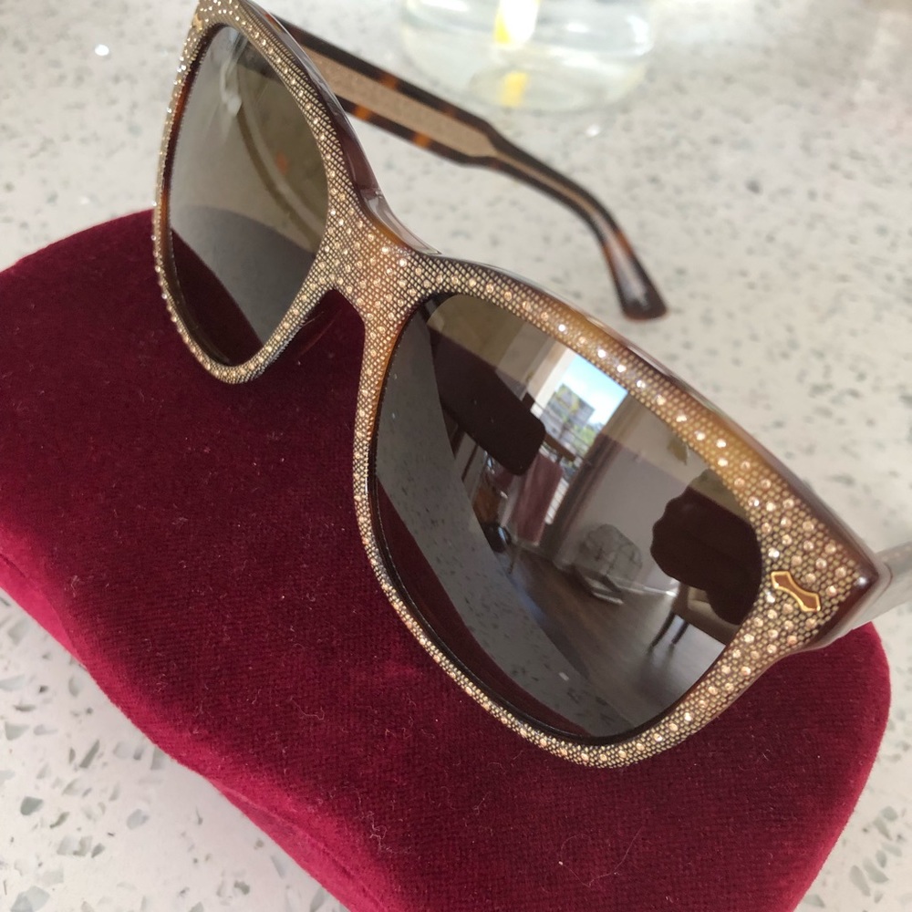 Gucci sunglasses